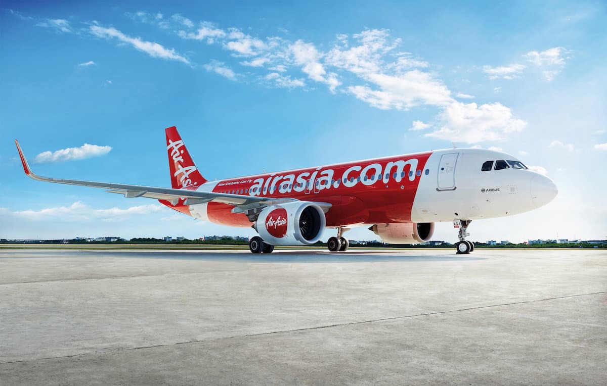 AirAsia Crew Demands Passport Inflight After Odd Credit Card Incident