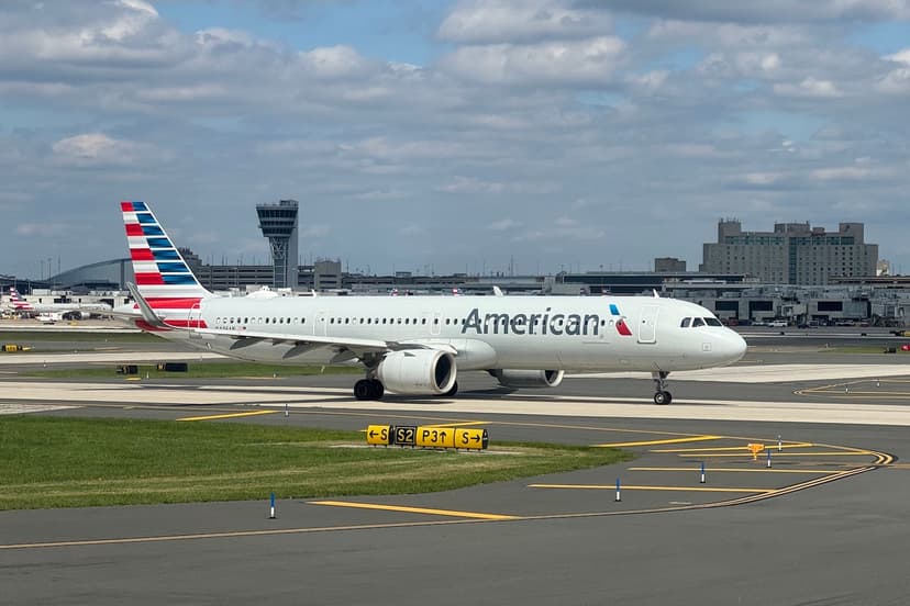 I Earned 20,000 American Airlines Loyalty Points With Just 1 Flight — Here's Exactly How