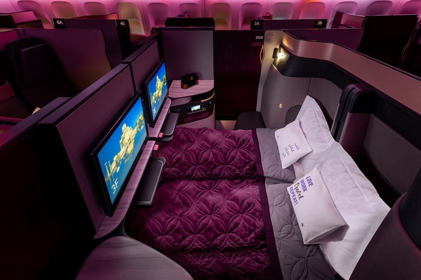 Qatar Airways Tightens Qsuite Booking Rules for Companions Using Credit Card Points